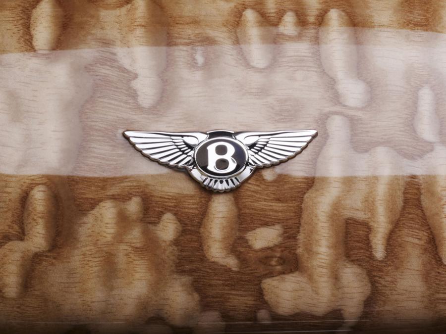  Bentley Continental GTC 2011 года  (фото 87 из 167)